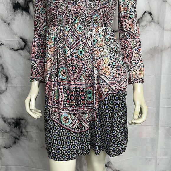 Maevc dress - Picture 3 of 7